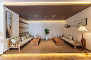 Shiershan Yuntang Hotel
