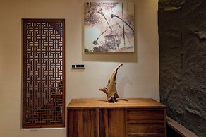 Shiershan Yuntang Hotel