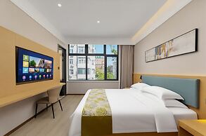Shiershan Yuntang Hotel