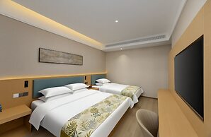 Shiershan Yuntang Hotel