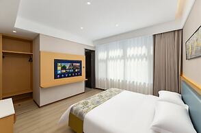 Shiershan Yuntang Hotel