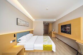 Shiershan Yuntang Hotel