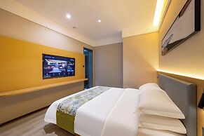 Shiershan Yuntang Hotel