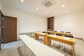 Shiershan Yuntang Hotel