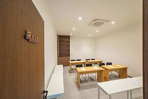 Shiershan Yuntang Hotel