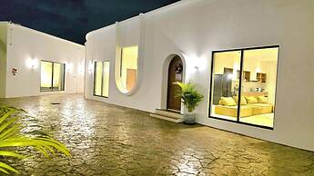 Quint Pool Villas