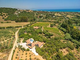 AffittaSardegna - Trilo Euforbia