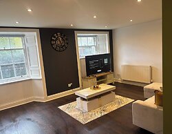 Lovely Quiet Flat Near Centre