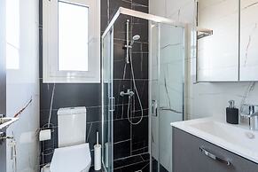 Artemis 1-BR Apt. & Terrace in Larnaca