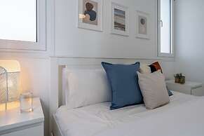 Artemis 1-BR Apt. & Terrace in Larnaca
