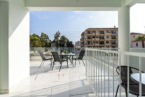 Artemis 1-BR Apt. & Terrace in Larnaca
