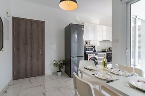 Artemis 1-BR Apt. & Terrace in Larnaca
