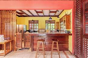 Private Caribbean Villa, Hot Jacuzzi & Pool