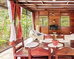 Private Caribbean Villa, Hot Jacuzzi & Pool