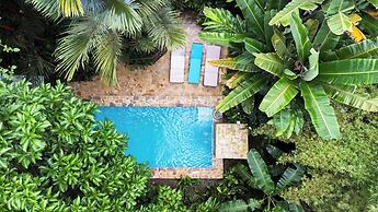 Private Caribbean Villa, Hot Jacuzzi & Pool