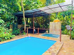 Private Caribbean Villa, Hot Jacuzzi & Pool