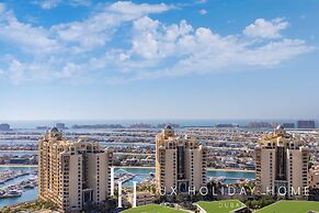 LUX Iconic Views at Palm Tower Suite 7