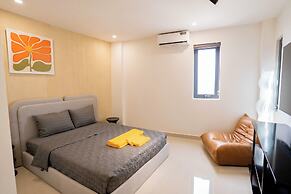 Mona Hotel