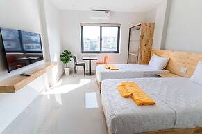Mona Hotel