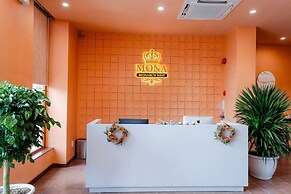Mona Hotel