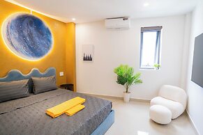 Mona Hotel
