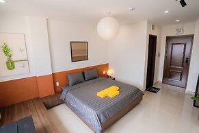 Mona Hotel