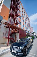 Mona Hotel