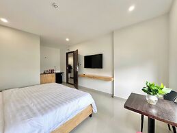 Mona Hotel
