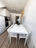 Simple 2BR Apt Near Meidling Station