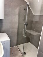Simple 2BR Apt Near Meidling Station