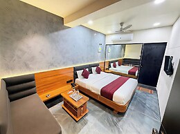 Hotel The Avanta - Gandhinagar