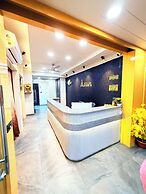 Hotel The Avanta - Gandhinagar