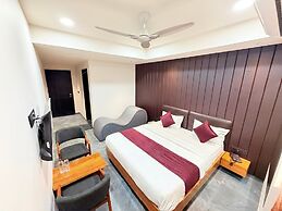 Hotel The Avanta - Gandhinagar