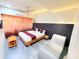 Hotel The Avanta - Gandhinagar