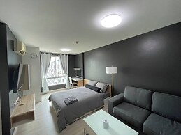 Studio123 at Changwattana