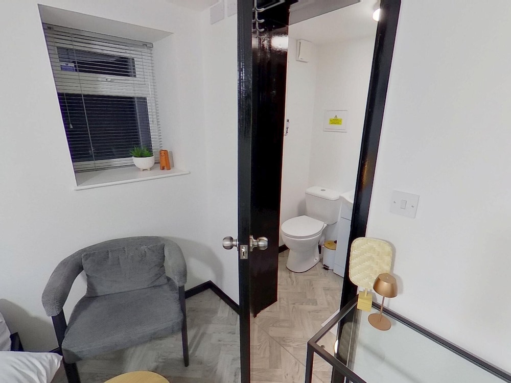 Hobbit Studio Flat - City Centre/a O Arena/parking
