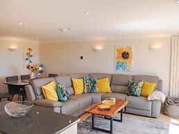 8 Thurlestone Beach