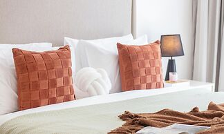 Manzil - Spacious 2BR near Dubai Mall