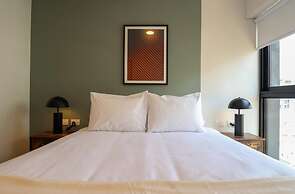 w Ethereal 2BR w Balcony in Miraflores