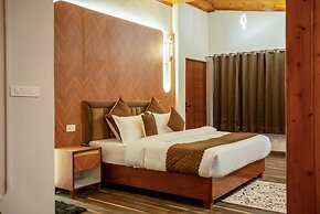 Sunoraa Luxury Hotel And Spa
