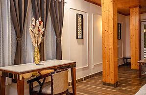 Sunoraa Luxury Hotel And Spa