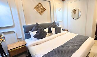 Sunoraa Luxury Hotel And Spa