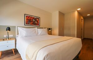 w Tranquil 2BR w Balcony in Miraflores