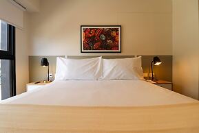 w Tranquil 2BR w Balcony in Miraflores