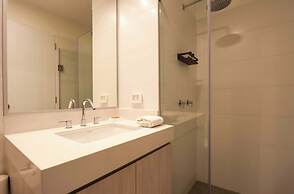 w Luminous 2BR w Balcony in Miraflores