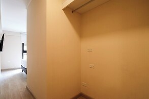 w Exquisite 2BR w Balcony in Miraflores