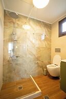 Aurora Suites