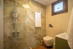 Aurora Suites