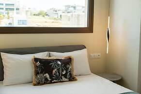 Aurora Suites