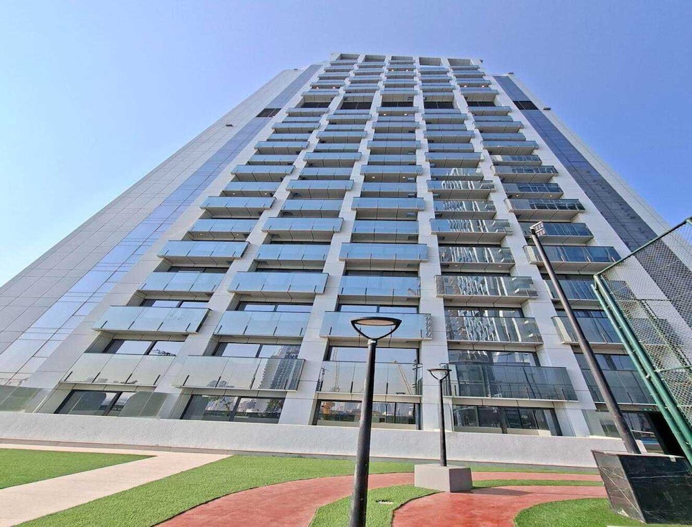 Luxury Living at Cloud Tower JVT with